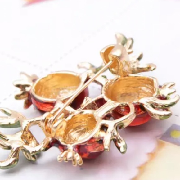 Pomegranate bouquet brooch - Picture 2 of 3